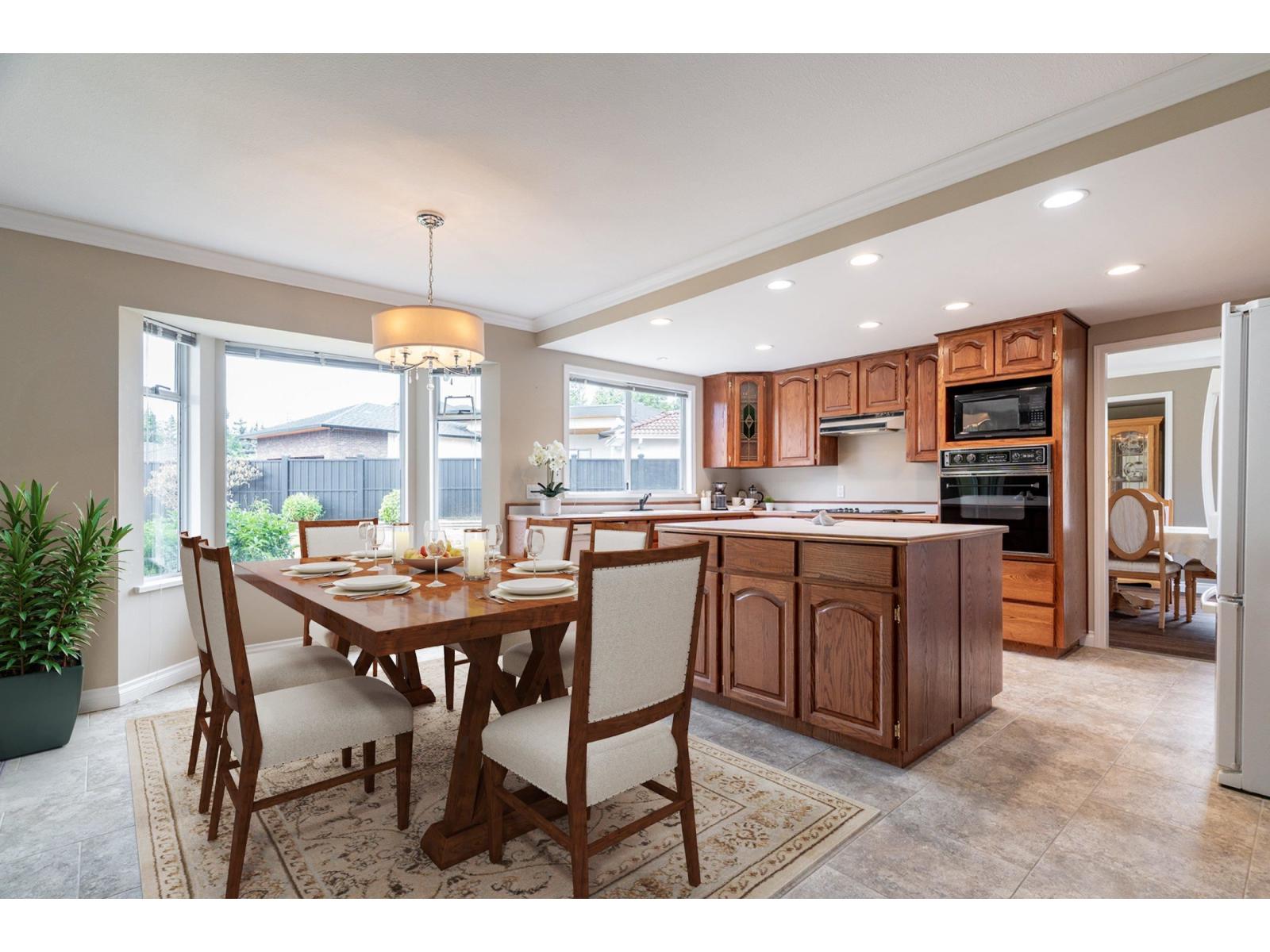 158 Street Unit 8841, Surrey, BC V4N 2Y7