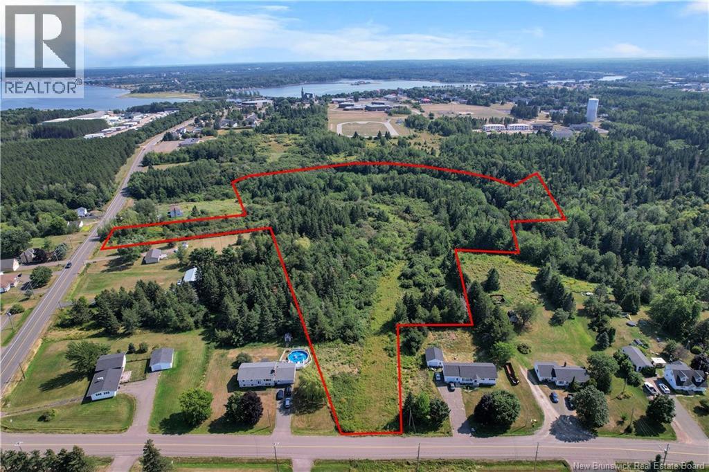 12 Girouardville St, Bouctouche, NB E4S 3G7