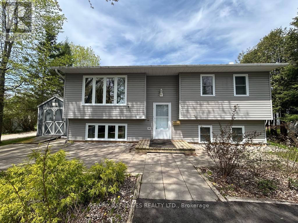 107 26 Salmon Side Rd, Rideau Lakes, ON K7A 4S5