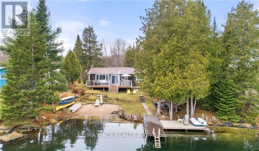 1440 Clement Lake Rd, Highlands East, ON K0L 3C0