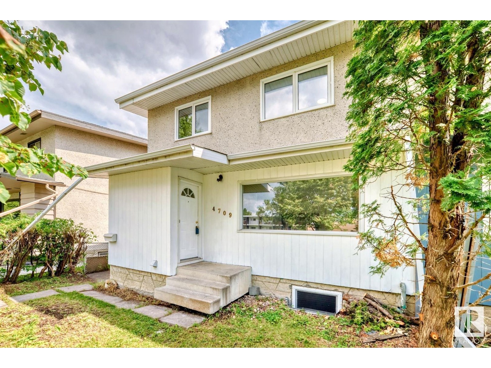 106 St Nw Unit 4709, Edmonton, AB T6J 2S7