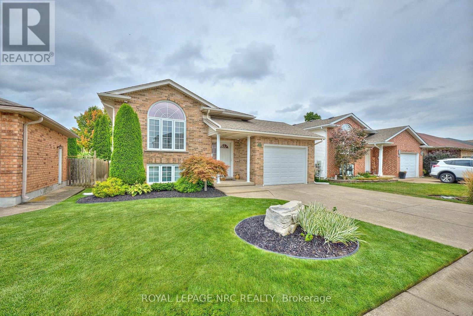 8105 Citation Rd, Niagara Falls, ON L2H 3H7