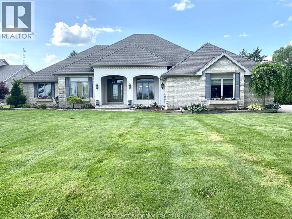 7635 Riverview Line, Chatham-Kent, ON N7M 5T1