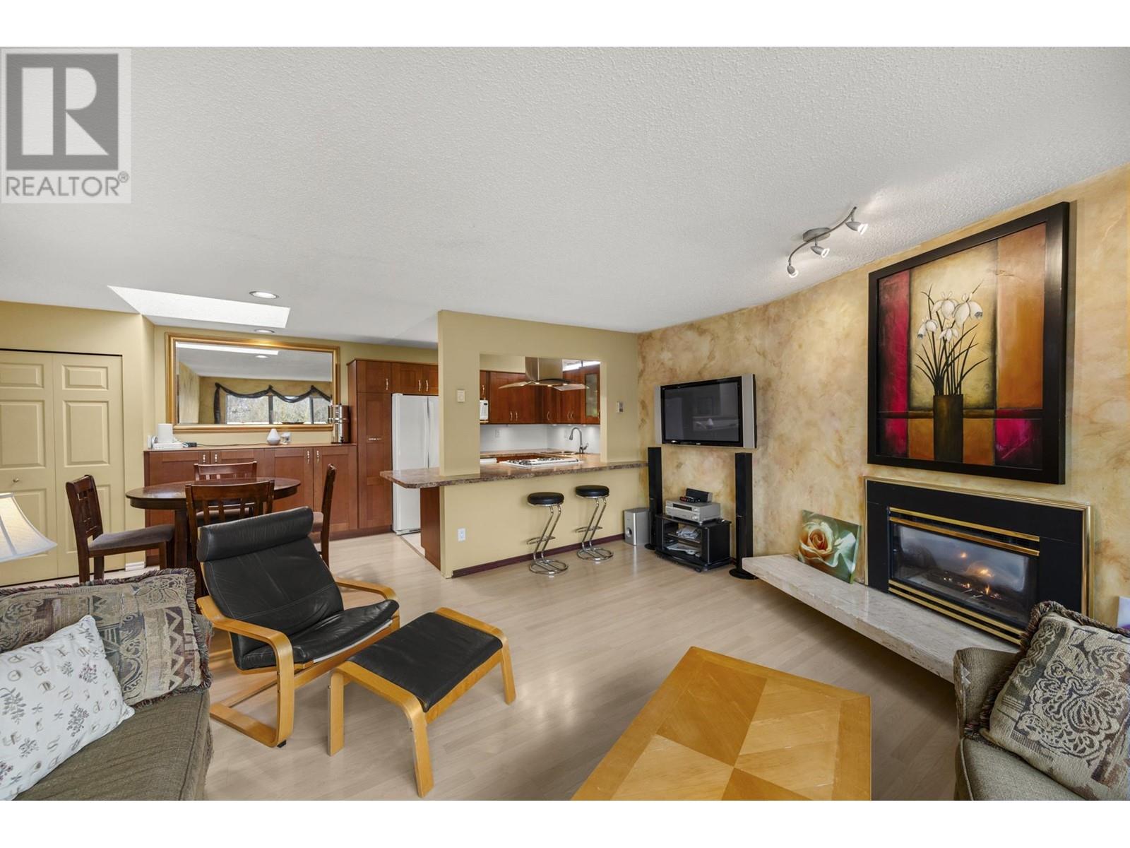 1414 W 73rd Avenue Unit 401, Vancouver, BC V6P 3E8