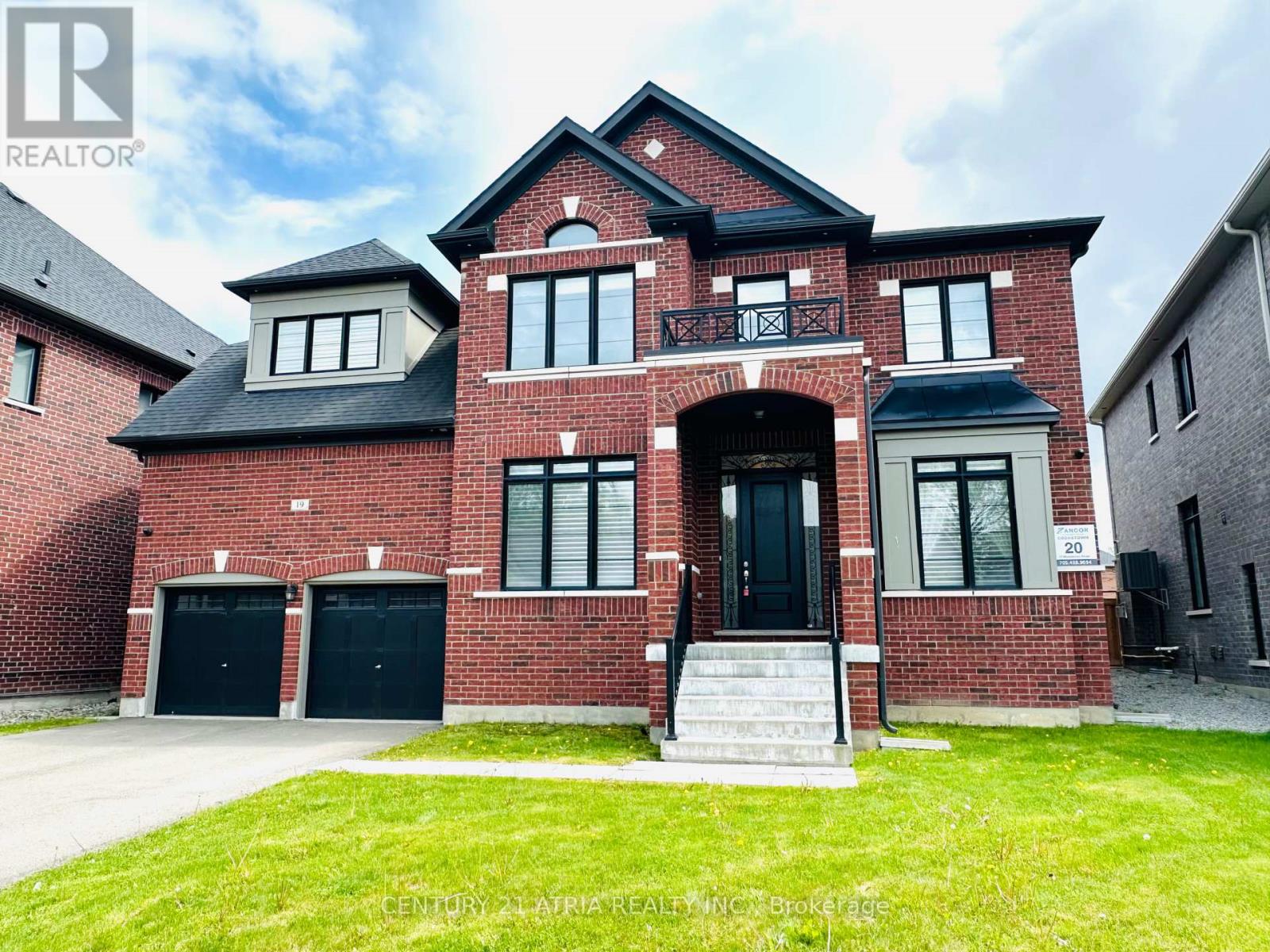 19 Mumberson St, Innisfil, ON L0L 1L0