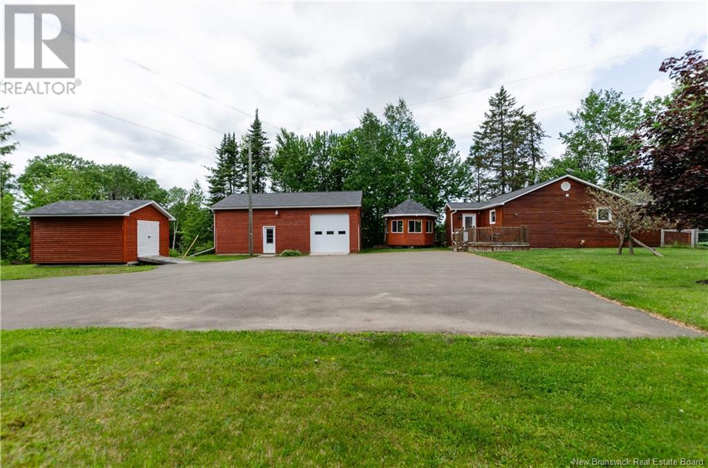 6099 Rte 116, Harcourt, NB E4T 4M7