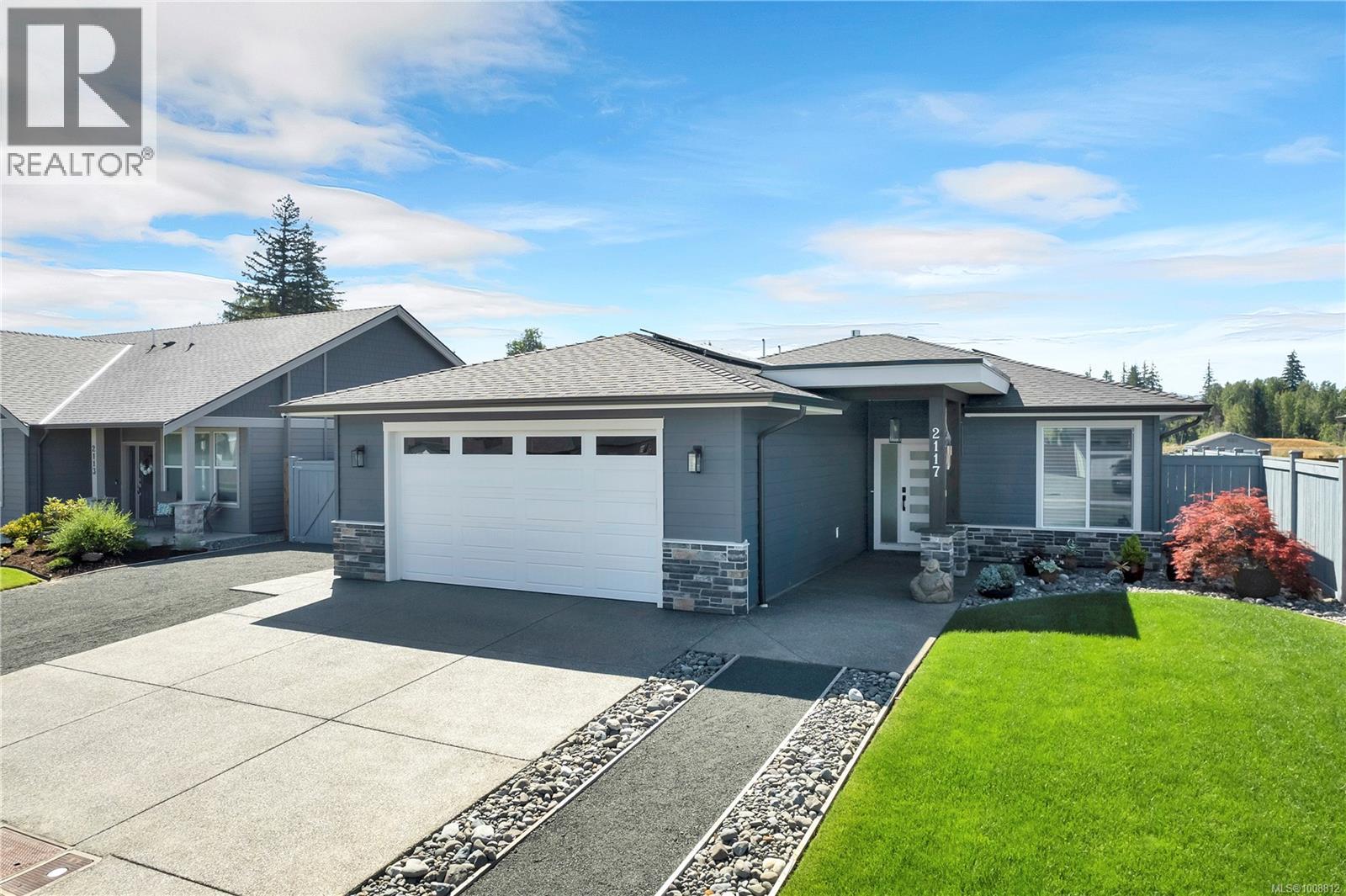 2117 Evergreen Rd, Campbell River, BC V9W 0C8