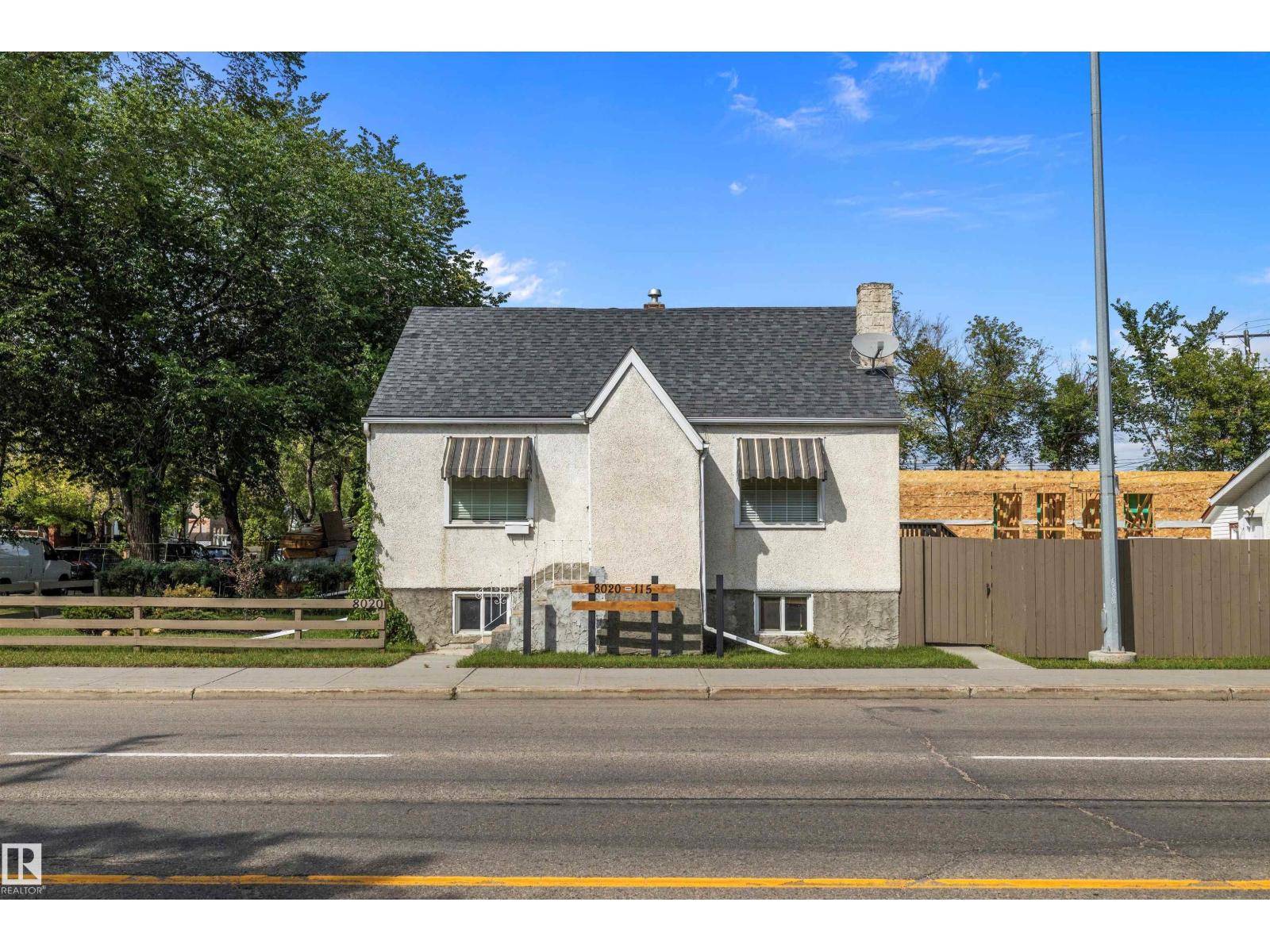 115 Av Nw Unit 8020, Edmonton, AB T5B 0L1