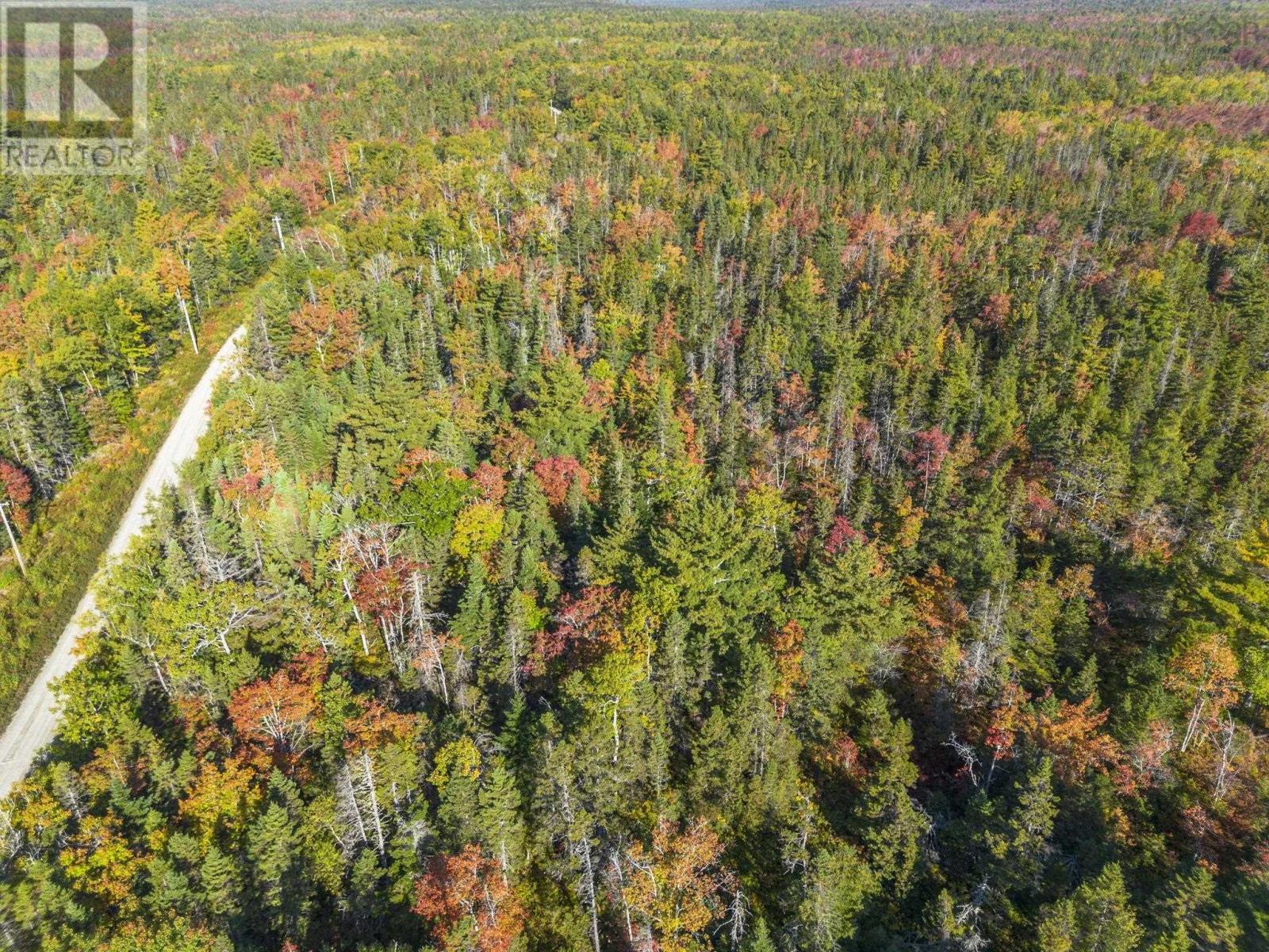 County Line Station Road, East Port Medway, NS B0J 2H0
