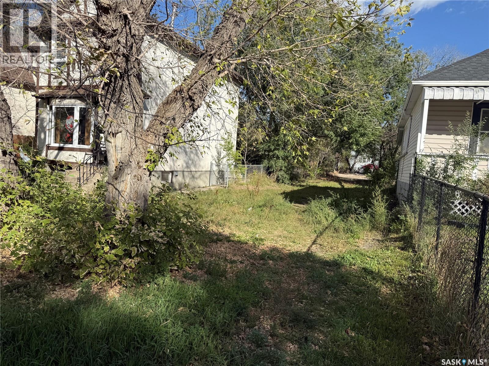 1069 Retallack St, Regina, SK S4T 2H4