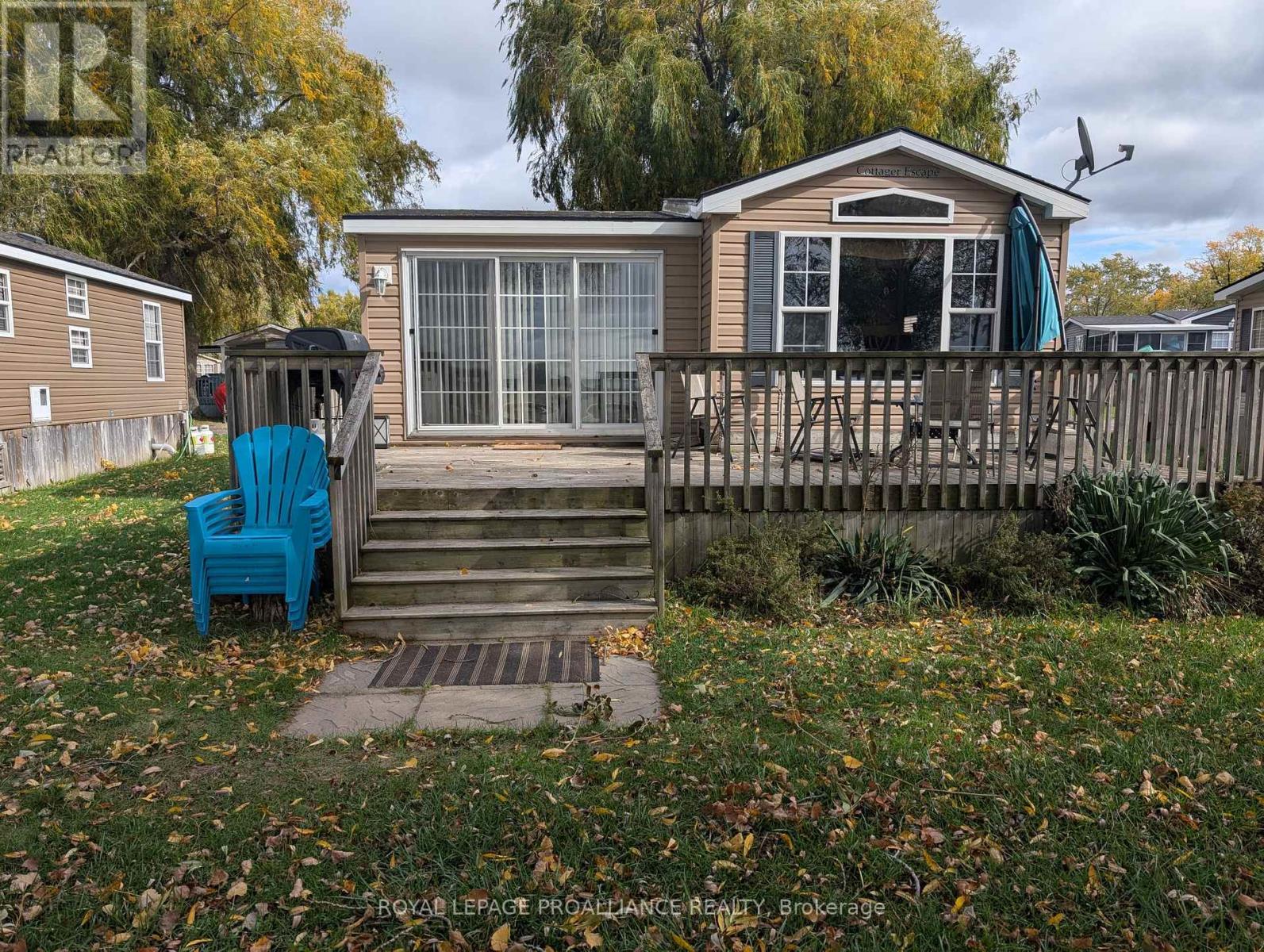 486 Cty Rd 18- 7 Beachview Ln, Prince Edward County Athol Ward, ON K0K 1P0