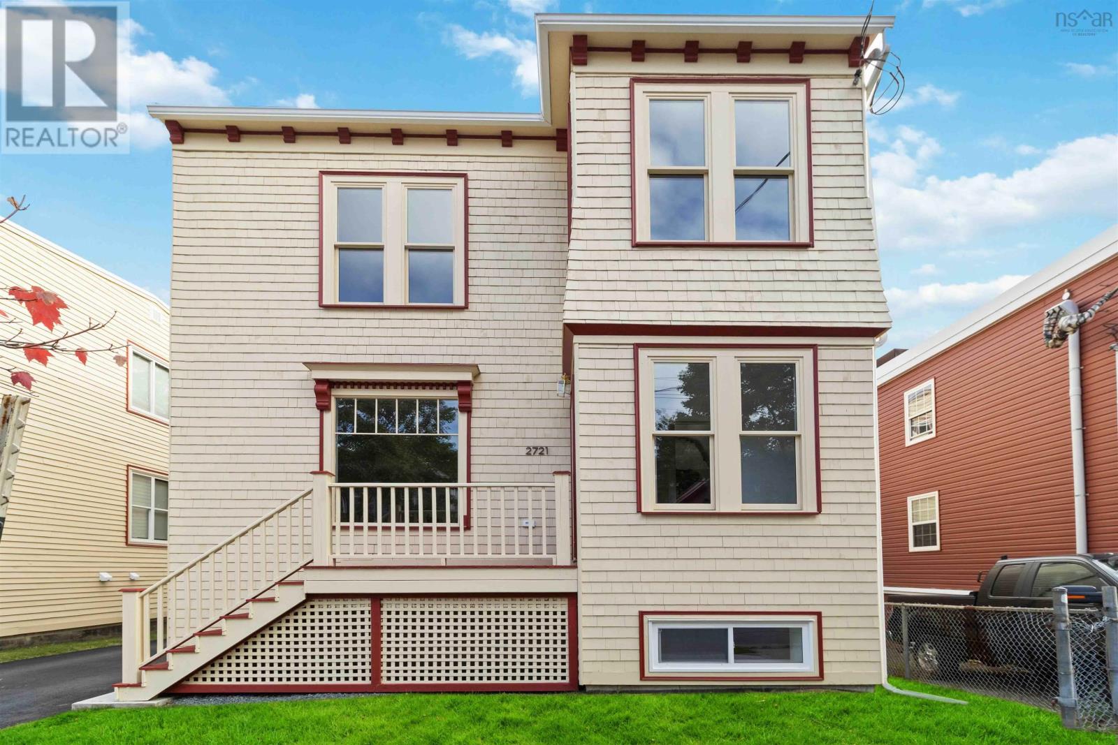 2721 Northwood Ter #2, Halifax, NS B3K 3S9