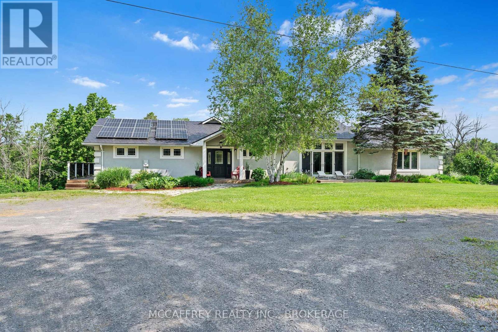 898 County Road 12, Greater Napanee, ON K0K 2W0