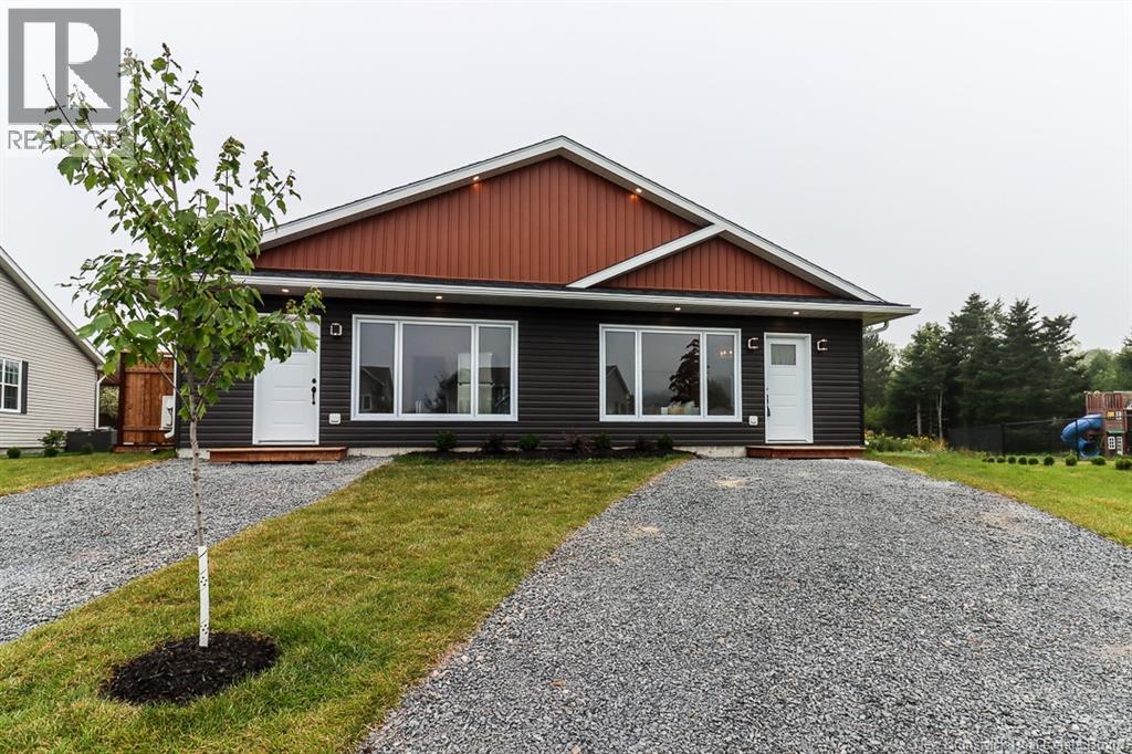17 Abbot Ct, Saint John, NB E2M 0C4