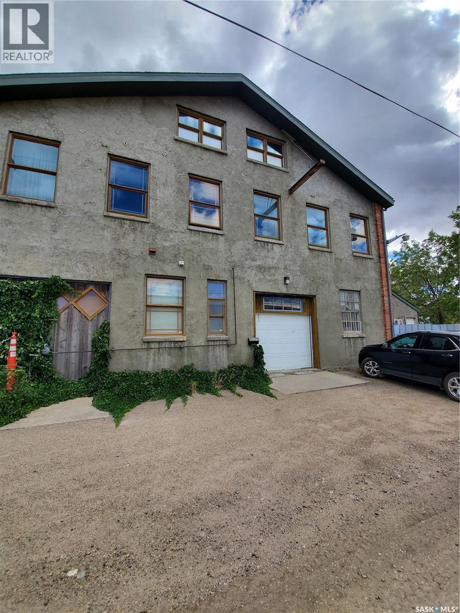 2007 6th Avenue, Regina, SK S4R 1B1