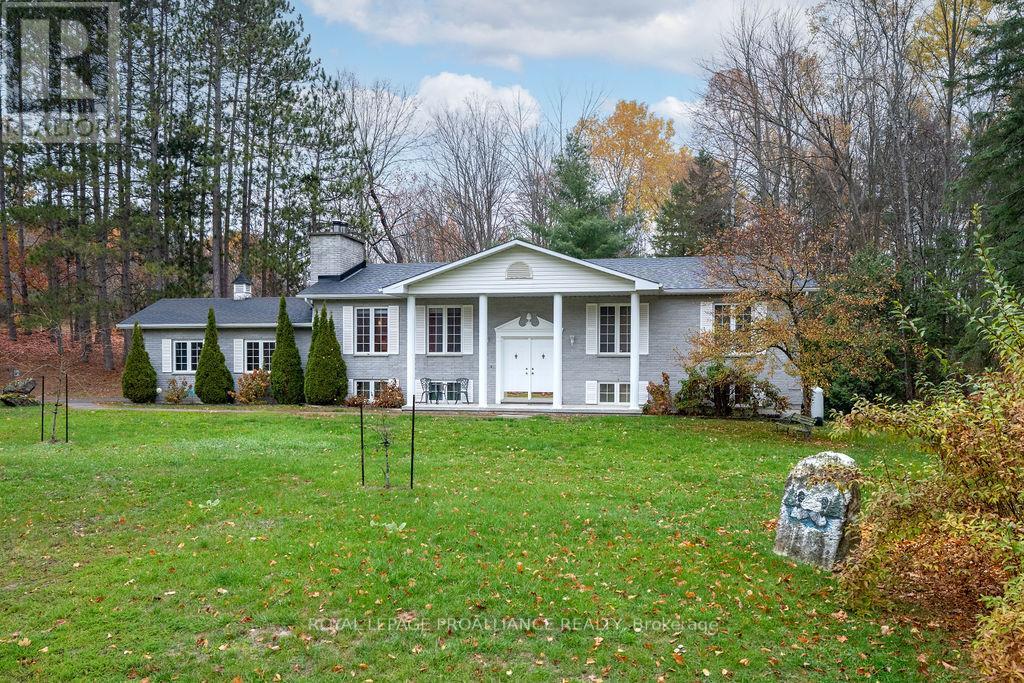 37 Mccrea Ct, Tweed, ON K0K 3J0