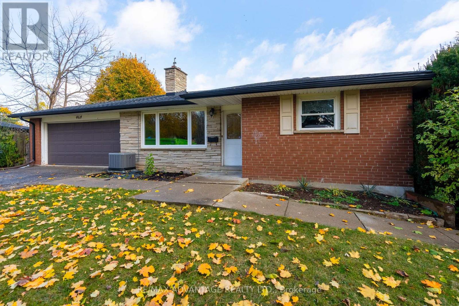 464 Three Valleys Cres, London, ON N5Z 3E7