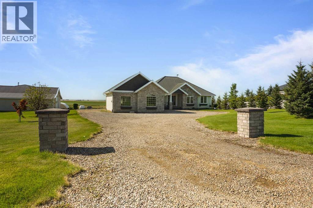 17 Lookout Dr, Nobleford, AB T0L 1S0