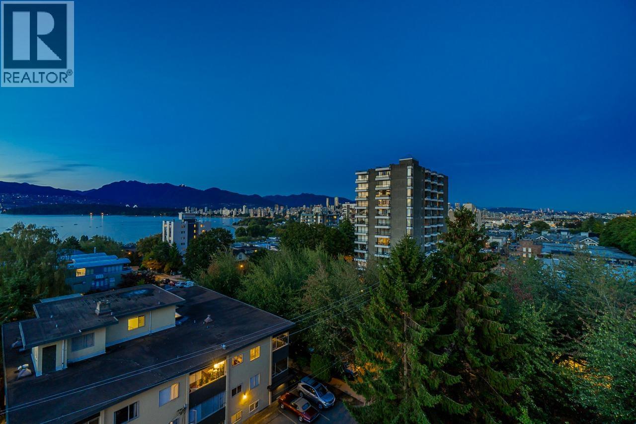2445 W 3rd Avenue Unit 803, Vancouver, BC V6K 4K6