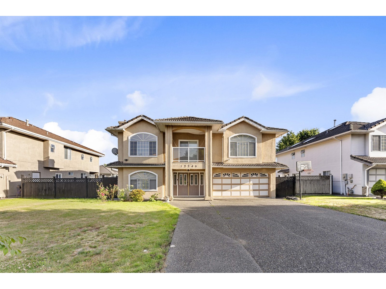 64 Avenue Unit 12246 #a, Surrey, BC V3W 3R8
