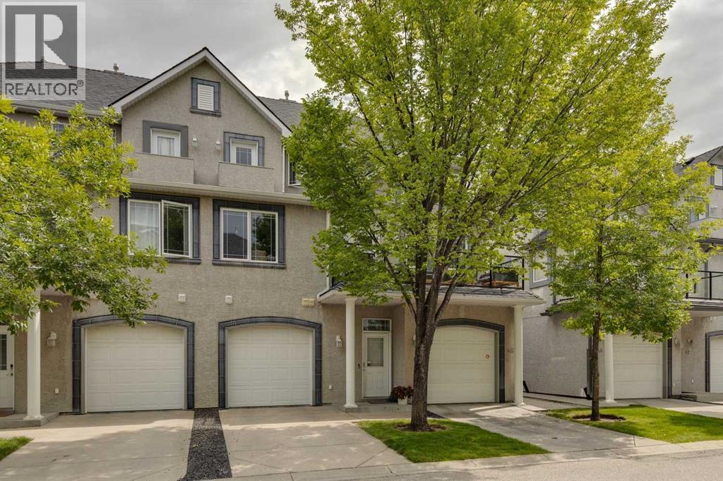 46 Simcoe Pl SW, Calgary, AB T3H 4T8