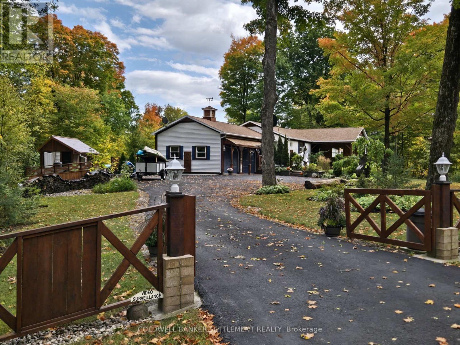 4999 Mahon Rd, Rideau Lakes, ON K0G 1L0
