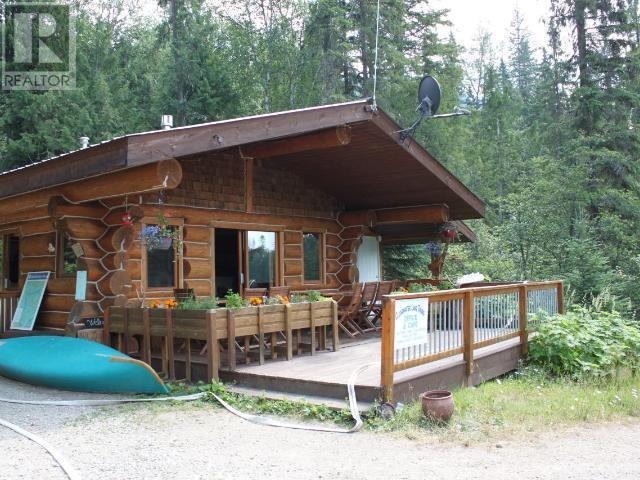 Specialty Clearwater Valley Road, Wells Gray, BC V0E 1N1