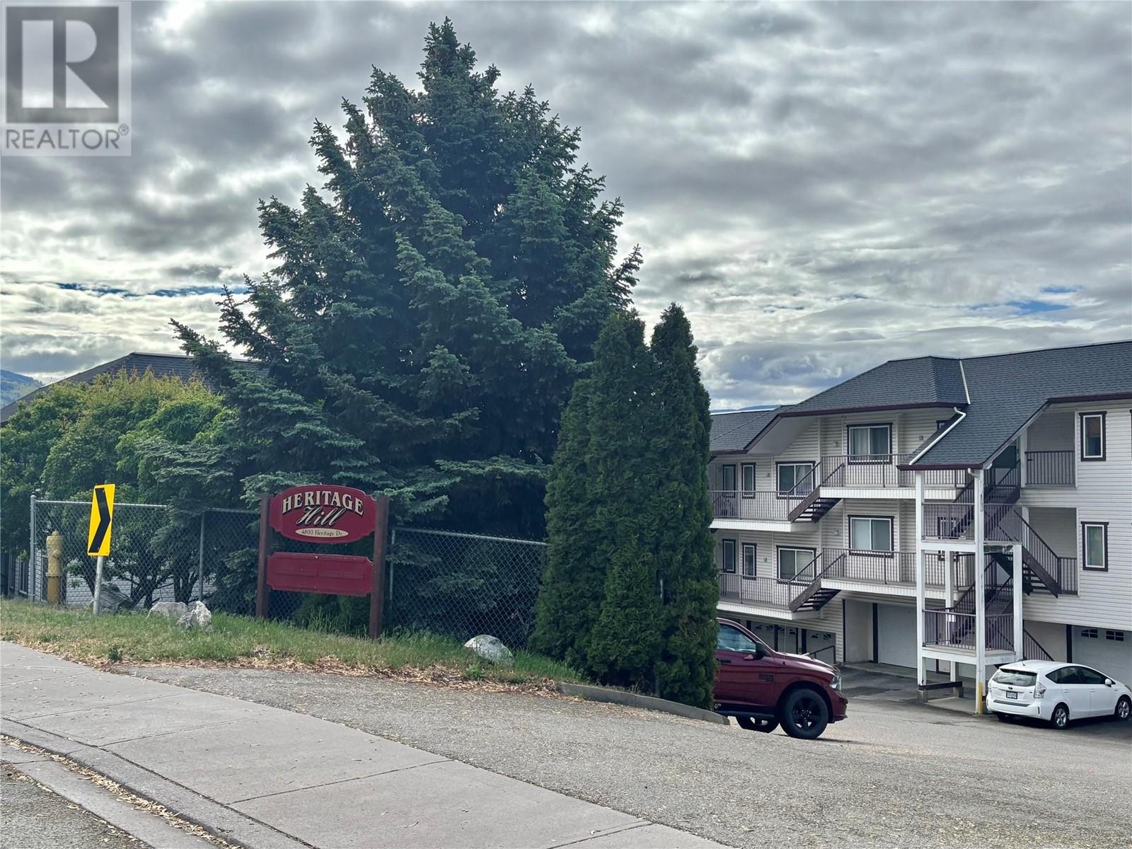 4800 Heritage Drive Unit 13, Vernon, BC V1T 7V4