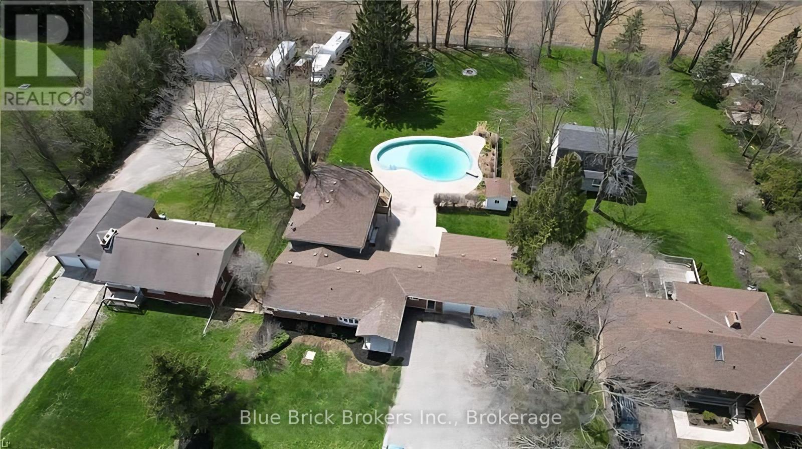 2320 Hyde Park Rd N, London North North T, ON N6H 5K2