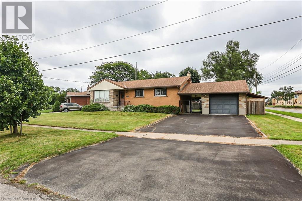 5750 Hodgson Ave, Niagara Falls, ON L2H 1H5