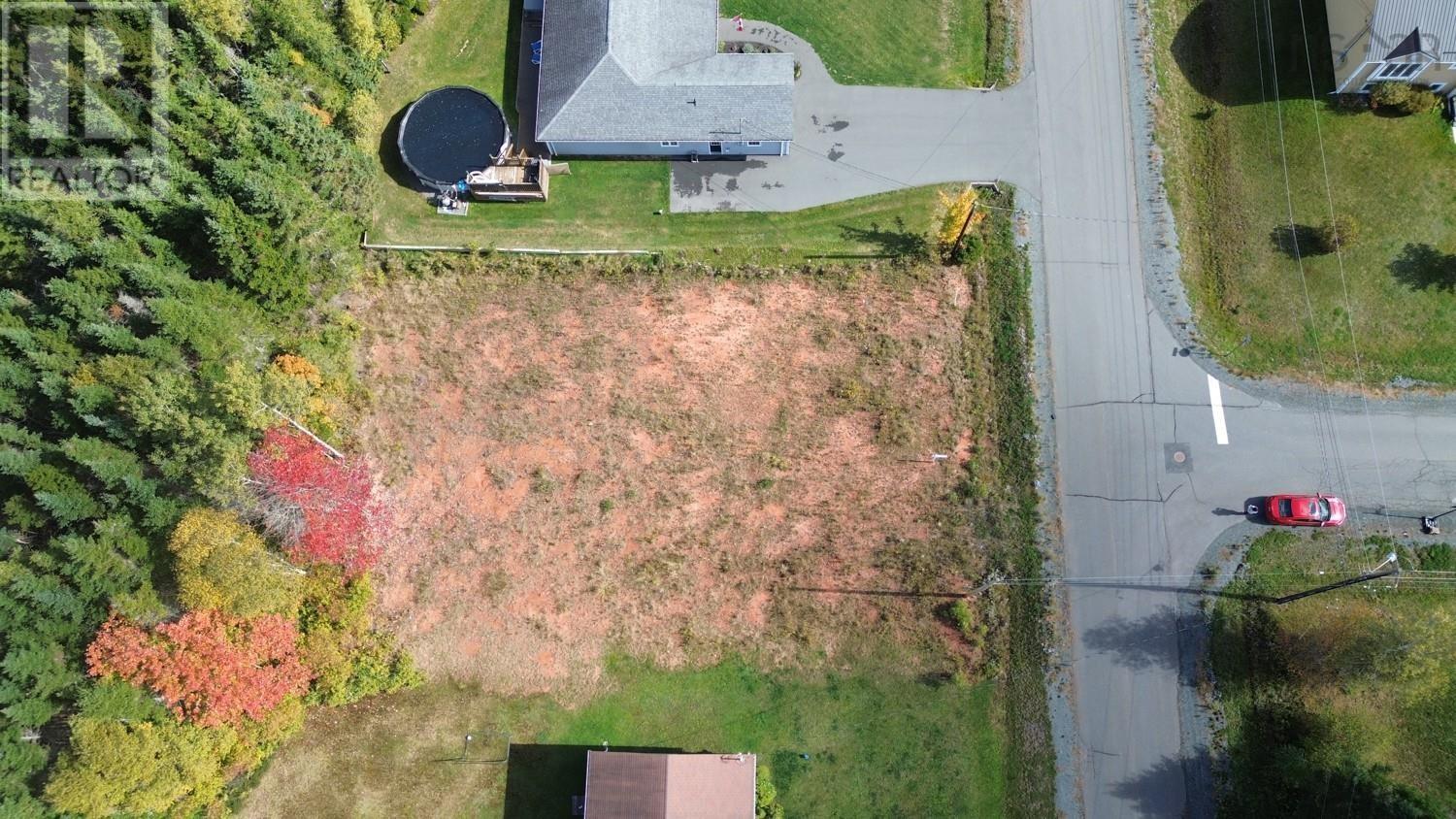 Runway Court, Valley, NS B6L 6L3