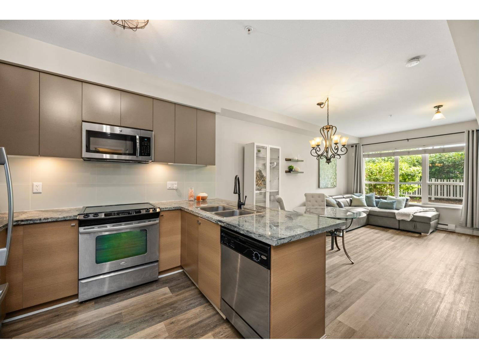 6440 194 Street Unit 104, Surrey, BC V4N 6J7