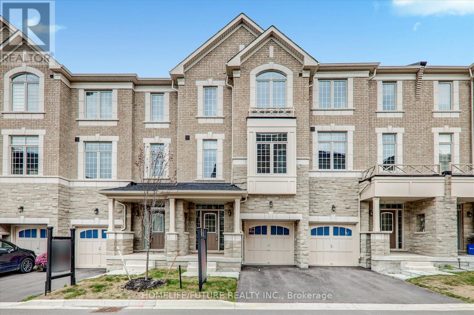 10 Andress Way, Markham, ON L3S 3J5