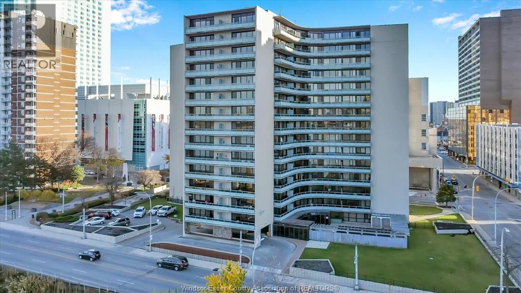 111 Riverside Dr East Unit 1007 Dr E, Windsor, ON N9A 2S6