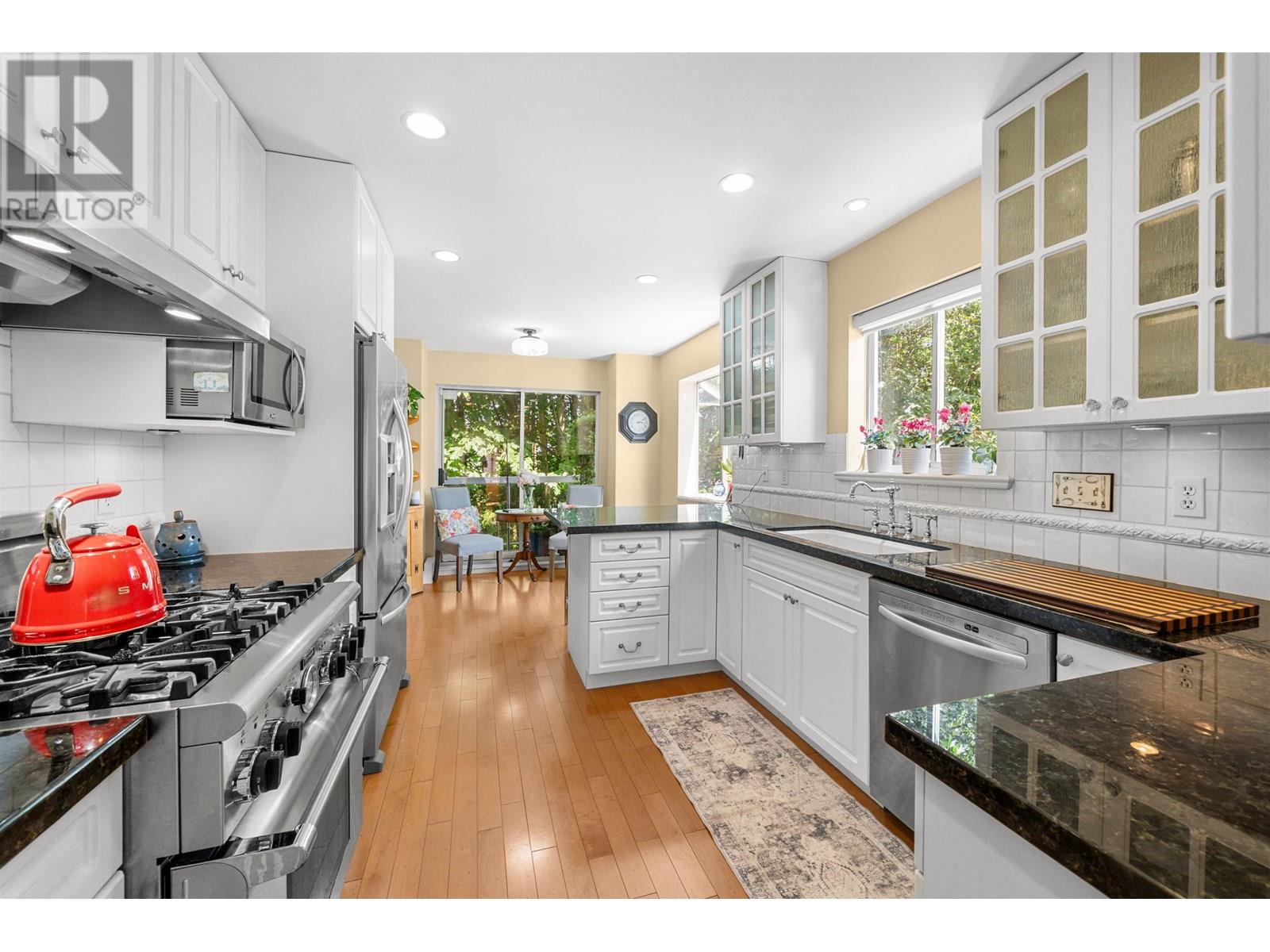 72 Jamieson Court Unit 22, New Westminster, BC V3L 5R6