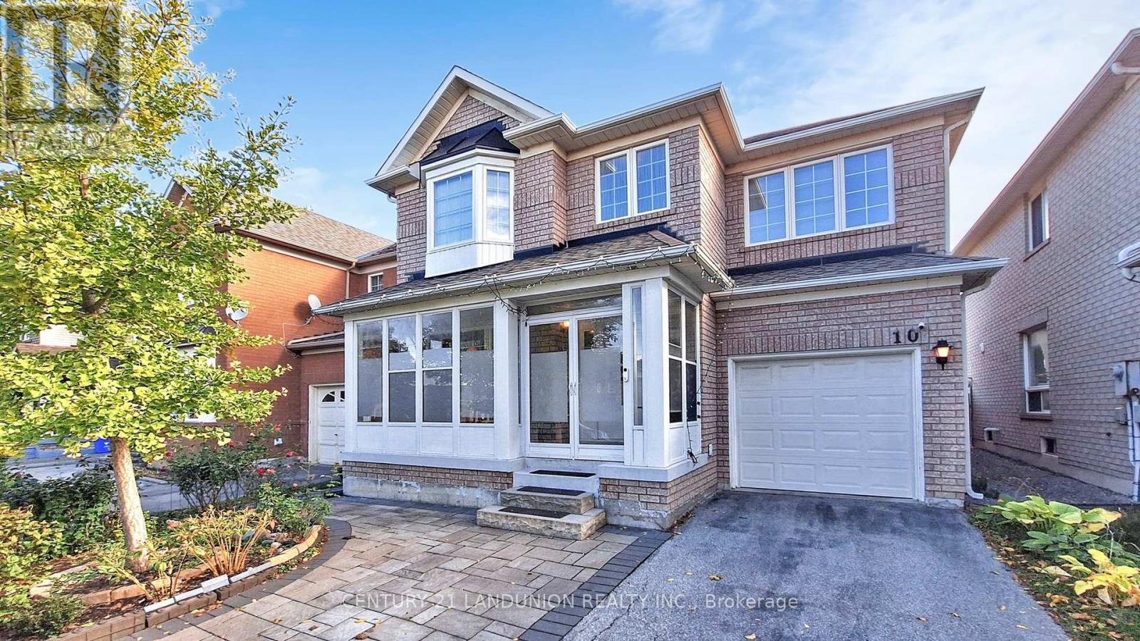 10 Majestic Dr, Markham, ON L6C 2B2