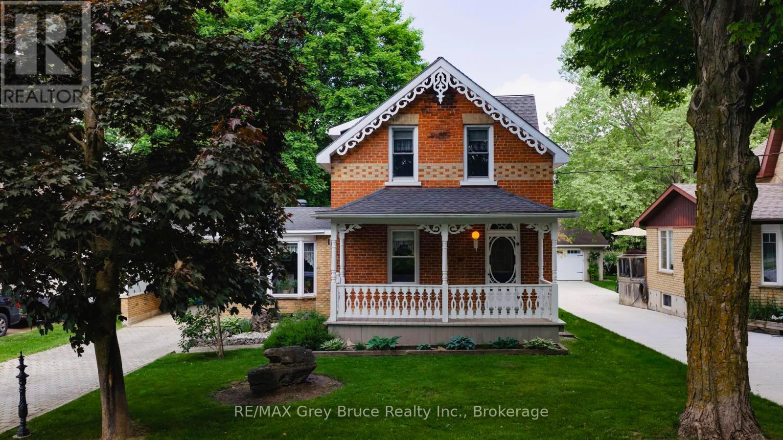 46 Main St, Arran-Elderslie, ON N0H 2N0