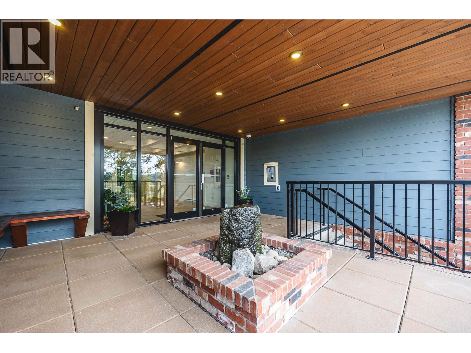 22327 River Road Unit 409, Maple Ridge, BC V2X 2C7