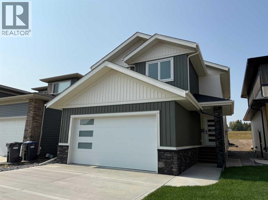 117 Crestview Blvd, Sylvan Lake, AB T4S 0V8