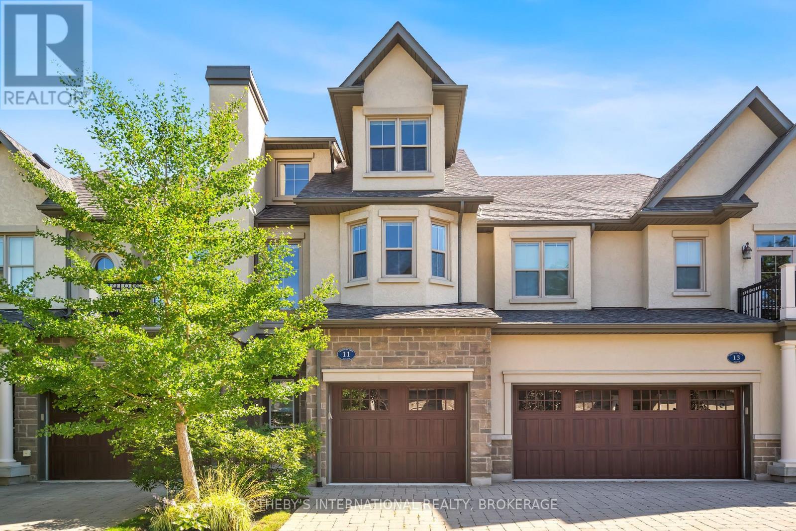 11 Aberdeen Ln S, Niagara-on-the-lake Town, ON L0S 1J0