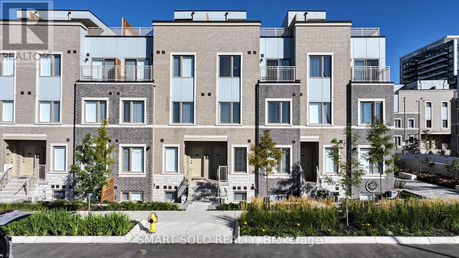 287 140 Honeycrisp Cres, Vaughan, ON L4K 0N7