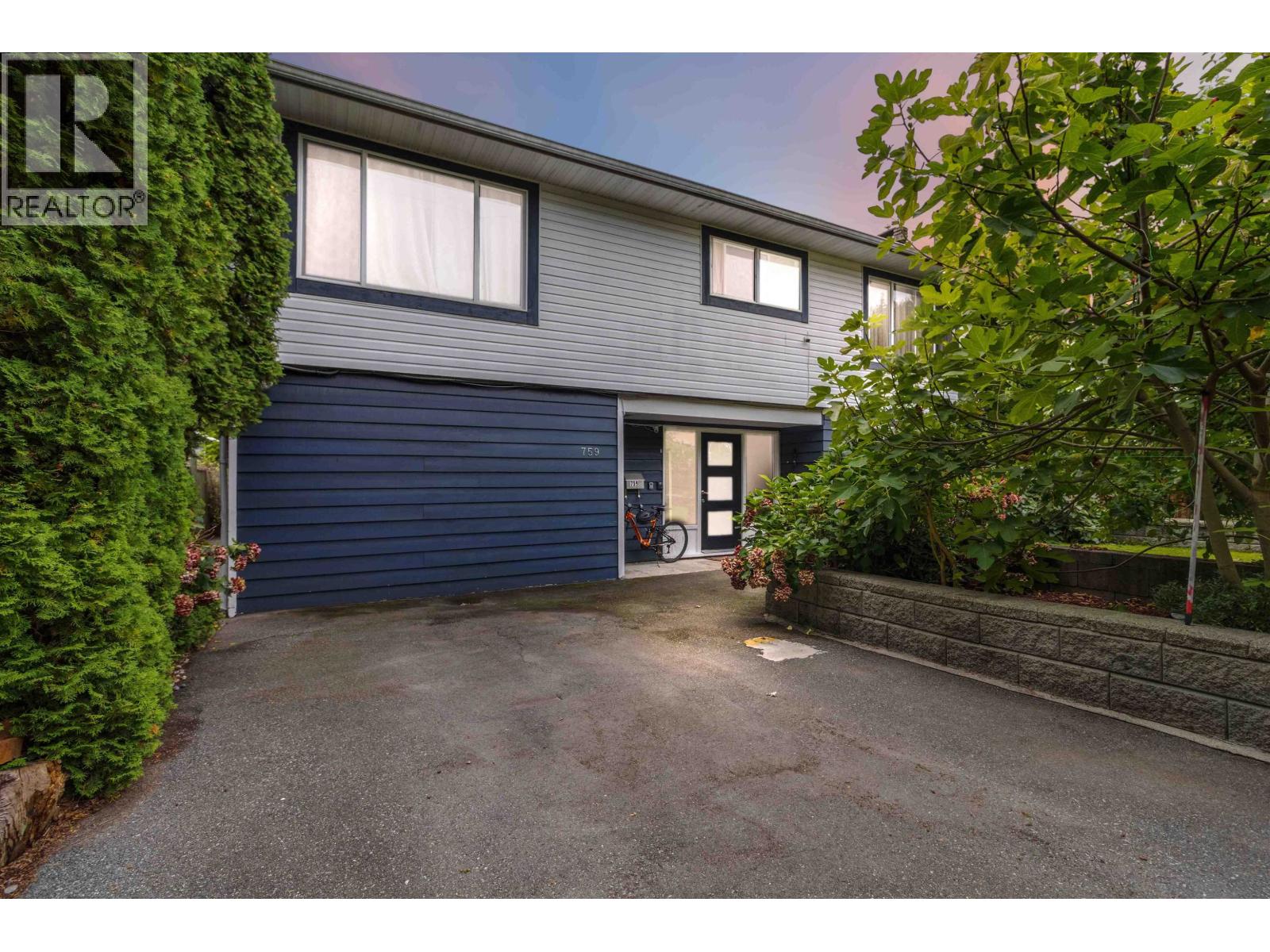 759 Morgan Rd, North Vancouver, BC V7J 1P3