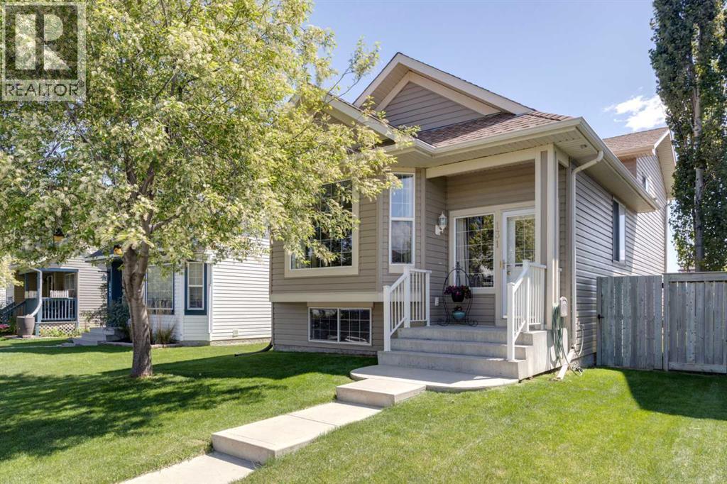 131 Citadel Mesa Close NW, Calgary, AB T3G 5K9