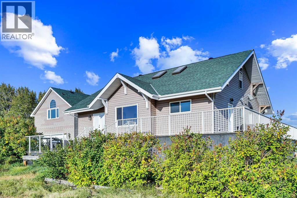 244083 Range Road 264, Rural Wheatland County, AB T0j 1y0