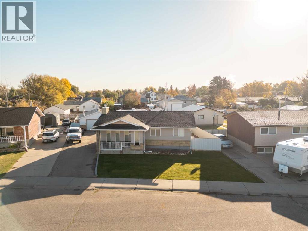 51 Street Unit 6023, Taber, AB T1G 1K5
