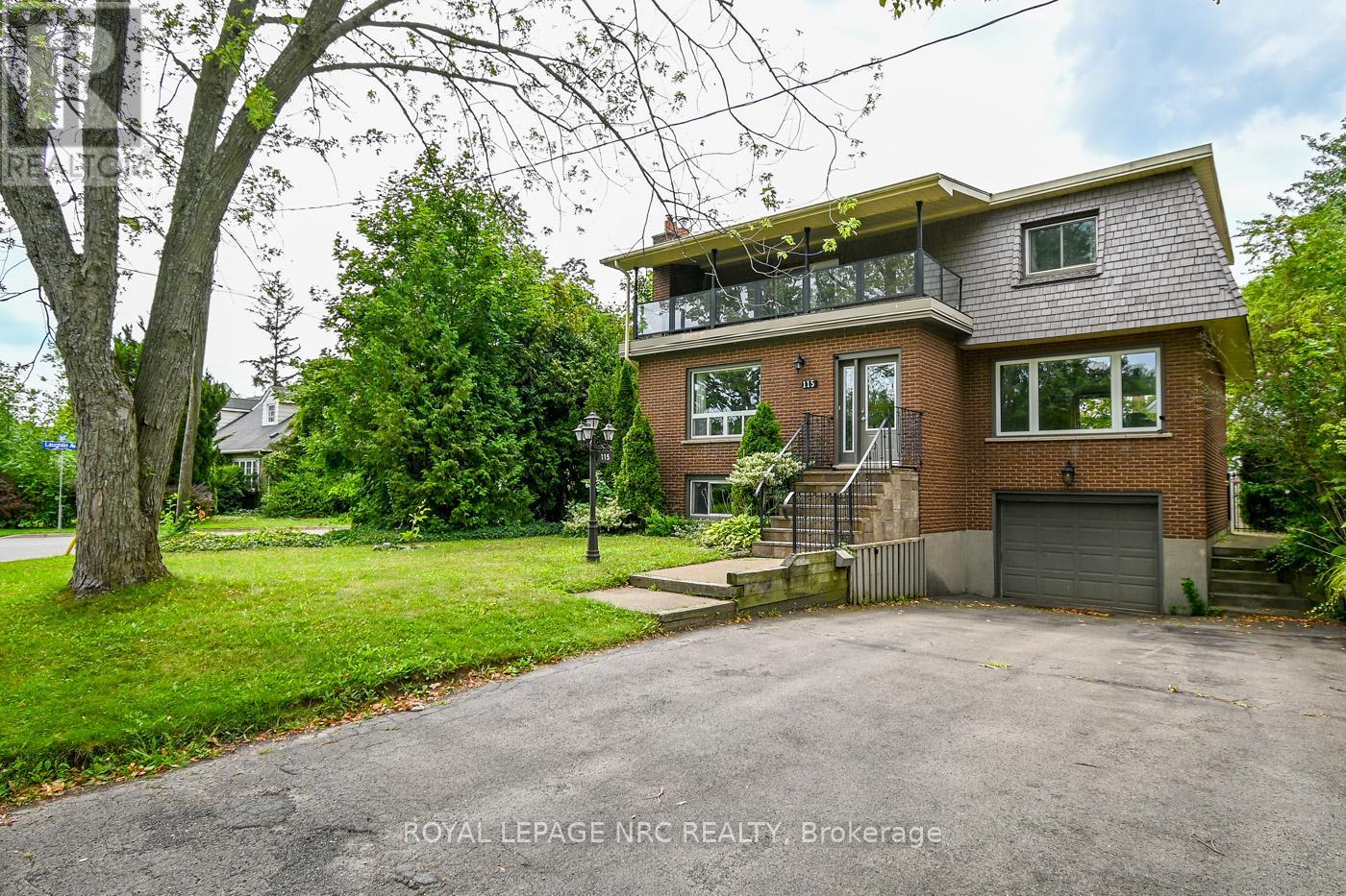 115 Edgar St, Welland, ON L3C 1S8