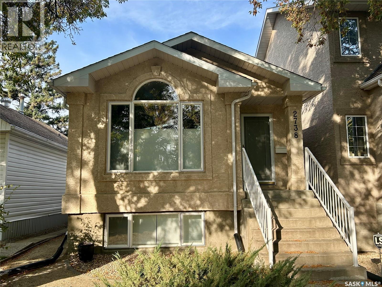 2738 Broder St, Regina, SK S4N 3T7