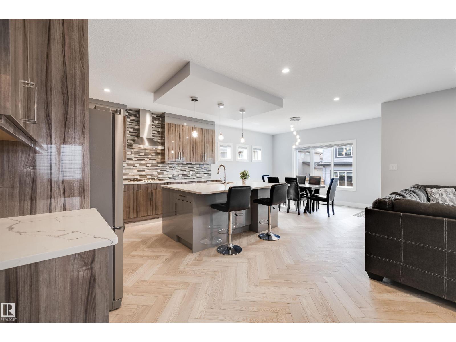 44 Av Unit 3901, Beaumont, AB T4X 2B7