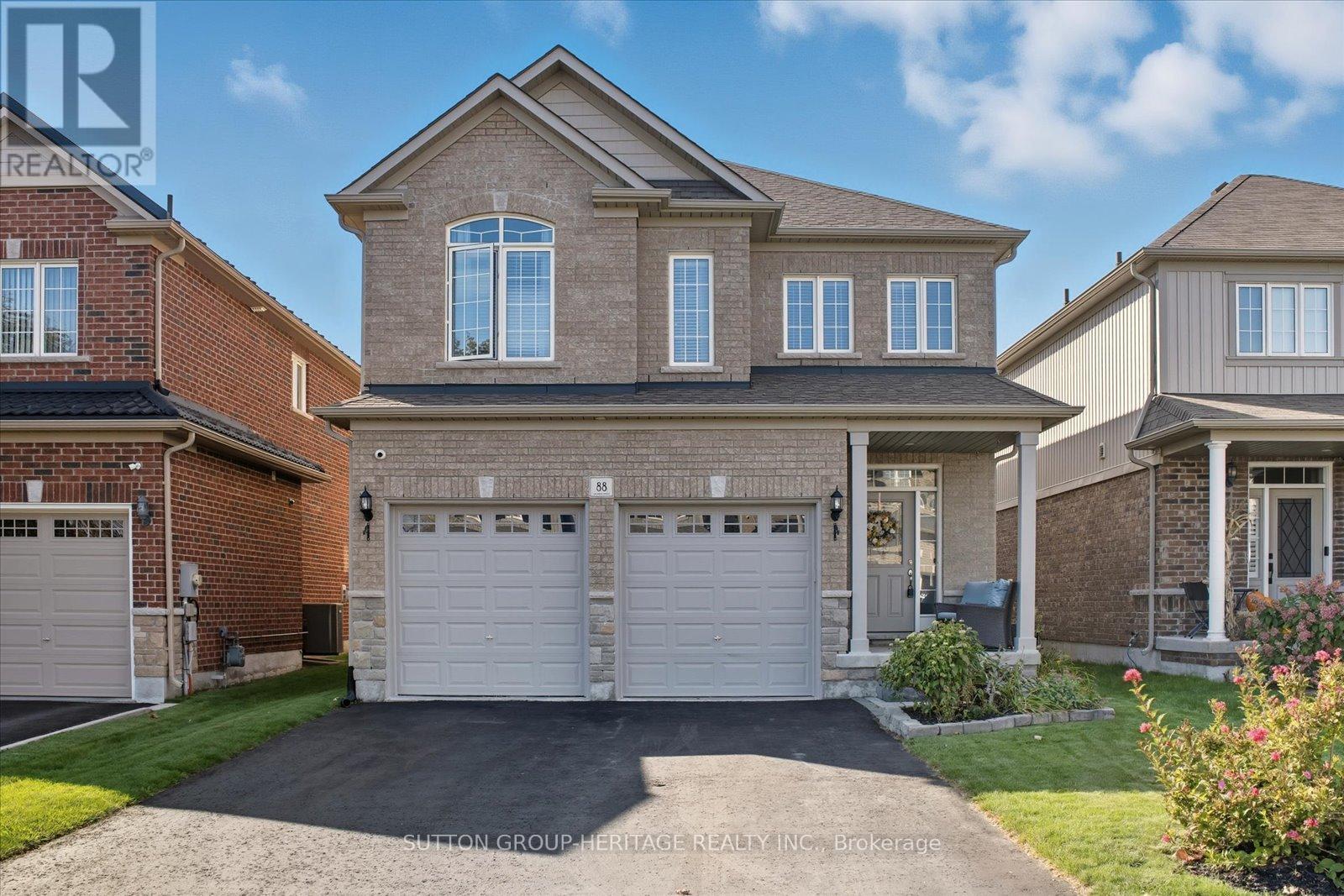 88 Roy Nichols Dr, Clarington, ON L1E 0H6