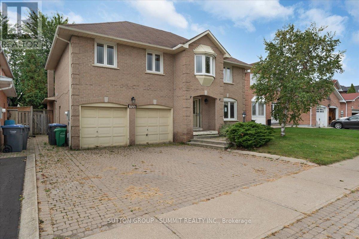 102 Sunforest Dr, Brampton, ON L6Z 4B2